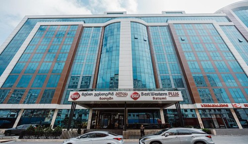 ბესტ ვესტერნ პლუსი